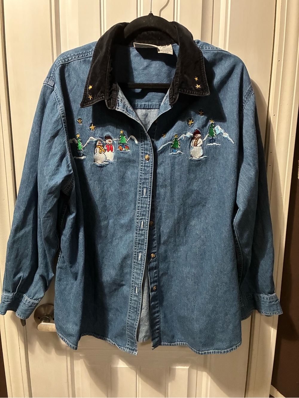 Women’s Denim Jacket with Embroidered Snowmen - Blue